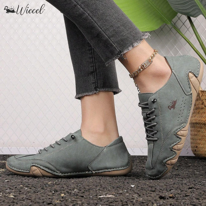 Ergonomische, dünne & flexible Sohle der Unisex Barfußschuhe aus Leder für optimales Bodengefühl.