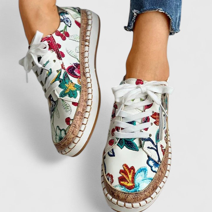 Damen Komfort-Sneaker: Ergonomisch & bequem für den Alltag. Leichte, unterstützende Freizeitschuhe für Frauen.