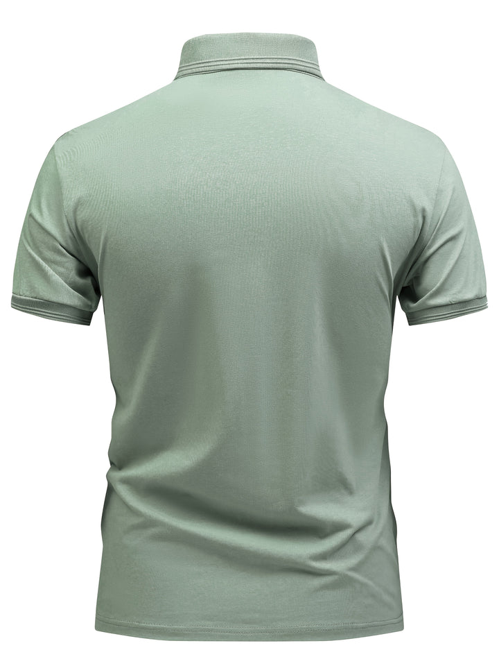 Zeitloses Herren Poloshirt, ein Must-have Klassiker für jede Garderobe. Modern & elegant für den Alltag.