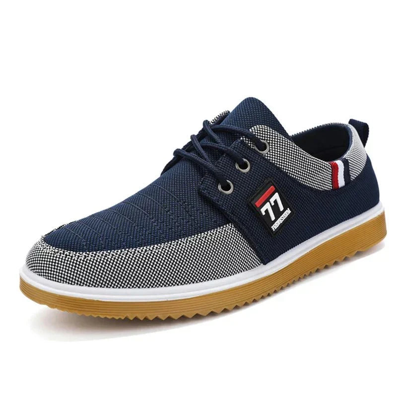 Stilvolle Herren Slip-On-Schuhe. Bequem, leicht & atmungsaktiv, perfekt für Freizeit und Alltagskleidung.