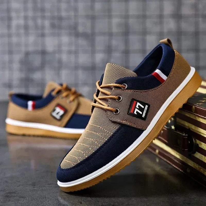 Bequeme Herren Slip-On-Slipper für den Alltag. Leichte, atmungsaktive Freizeitschuhe mit hohem Komfort.