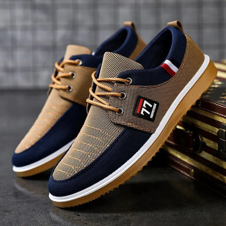 Herren Slip-On-Schuhe, atmungsaktiv & leicht für den Alltag. Bequeme Freizeitschuhe mit rutschfester Sohle.