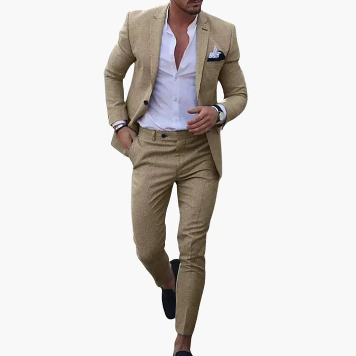 Kompletter Herrenanzug Slim Fit: Sakko und passende Hose. Perfekt als Business-, Hochzeits- oder Freizeitanzug.