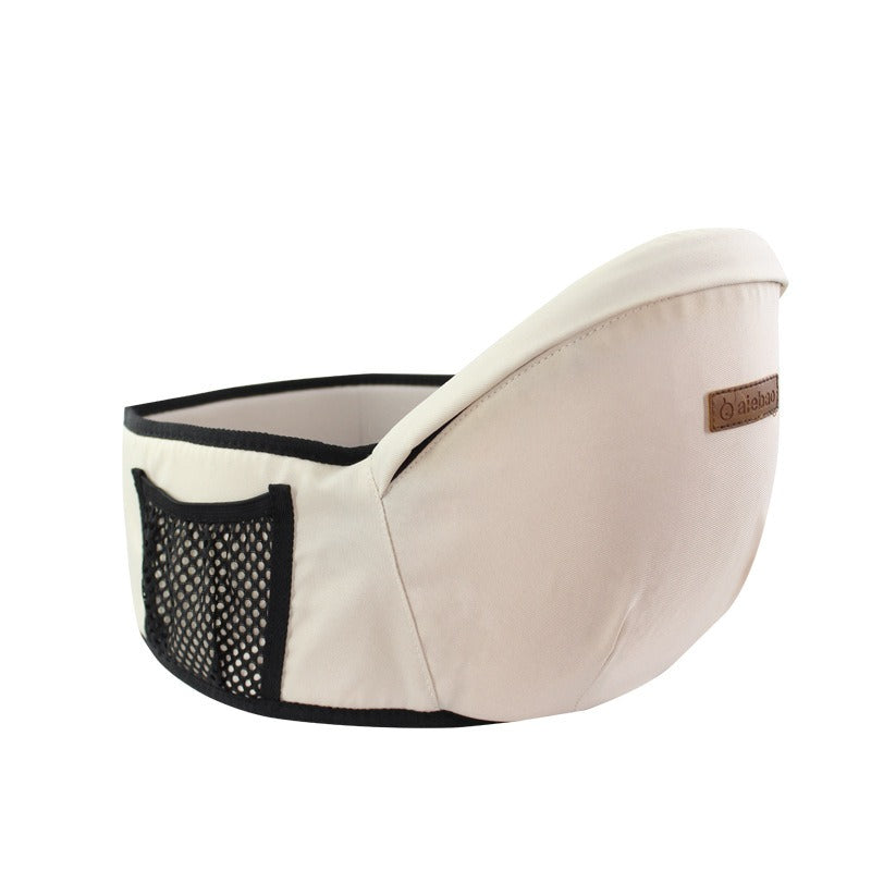 Komfortable Baby Hüfttrage in modernem Design; ergonomische Tragehilfe für Eltern & Kind unterwegs.