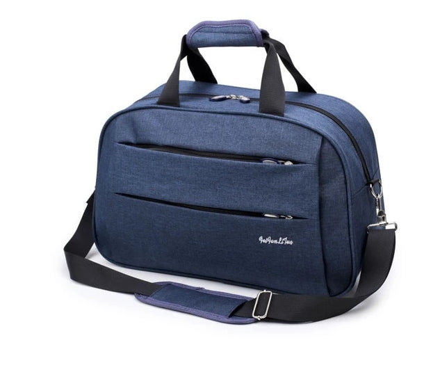 Voll gepackte, kompakte Reisetasche, optimiert für Handgepäckbestimmungen, leicht zu tragen.
