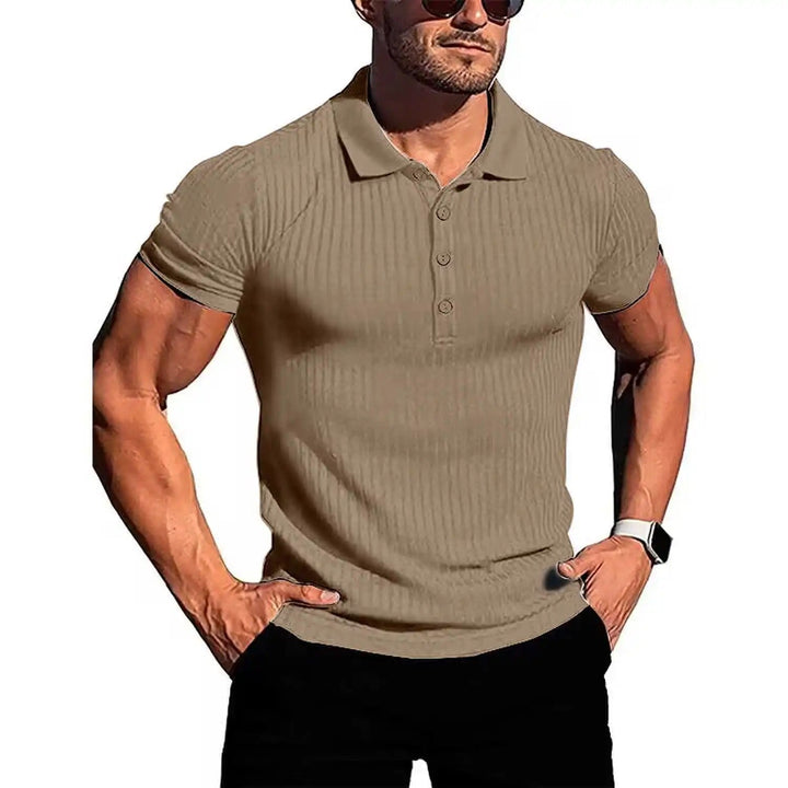 Herren Poloshirt Nevan, bequem, stilvoll & atmungsaktiv für Freizeit und Sport.