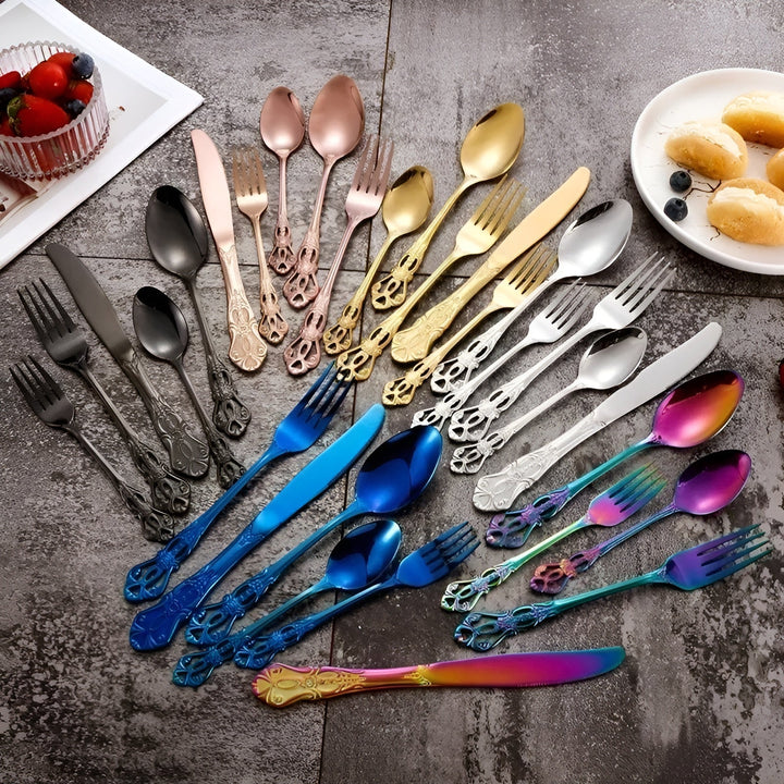 Edles goldenes Edelstahl Besteckset 24-teilig für 6. Luxuriöses Essbesteck, perfekte Geschenkidee.