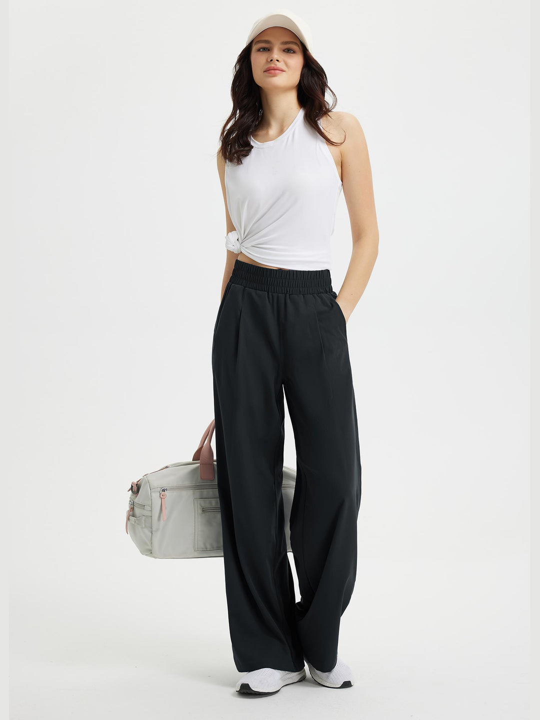 Damen Sporthose mit weitem Bein, UV-Schutz, flexibel & ideal für Bewegung.