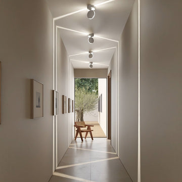 Fernbedienbarer HaloGlow Projektor mit farbwechselndem Licht, ideal für individuell anpassbare Raumstimmung.