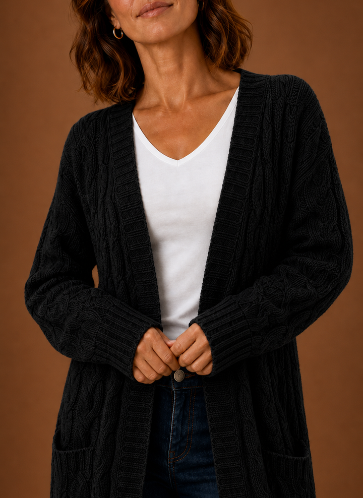 Damen Kapuzenjacke lang, als eleganter Überwurf für den trendigen Layering-Look.