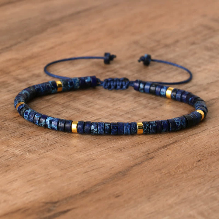 Schmuck-Armband Seraphina für Damen, geflochten aus Natursteinen, edel, handgemacht.