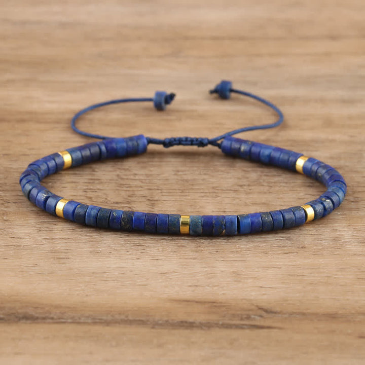 Handgemachtes Naturstein-Armband Seraphina für Damen, geflochten, schöner Damenschmuck.