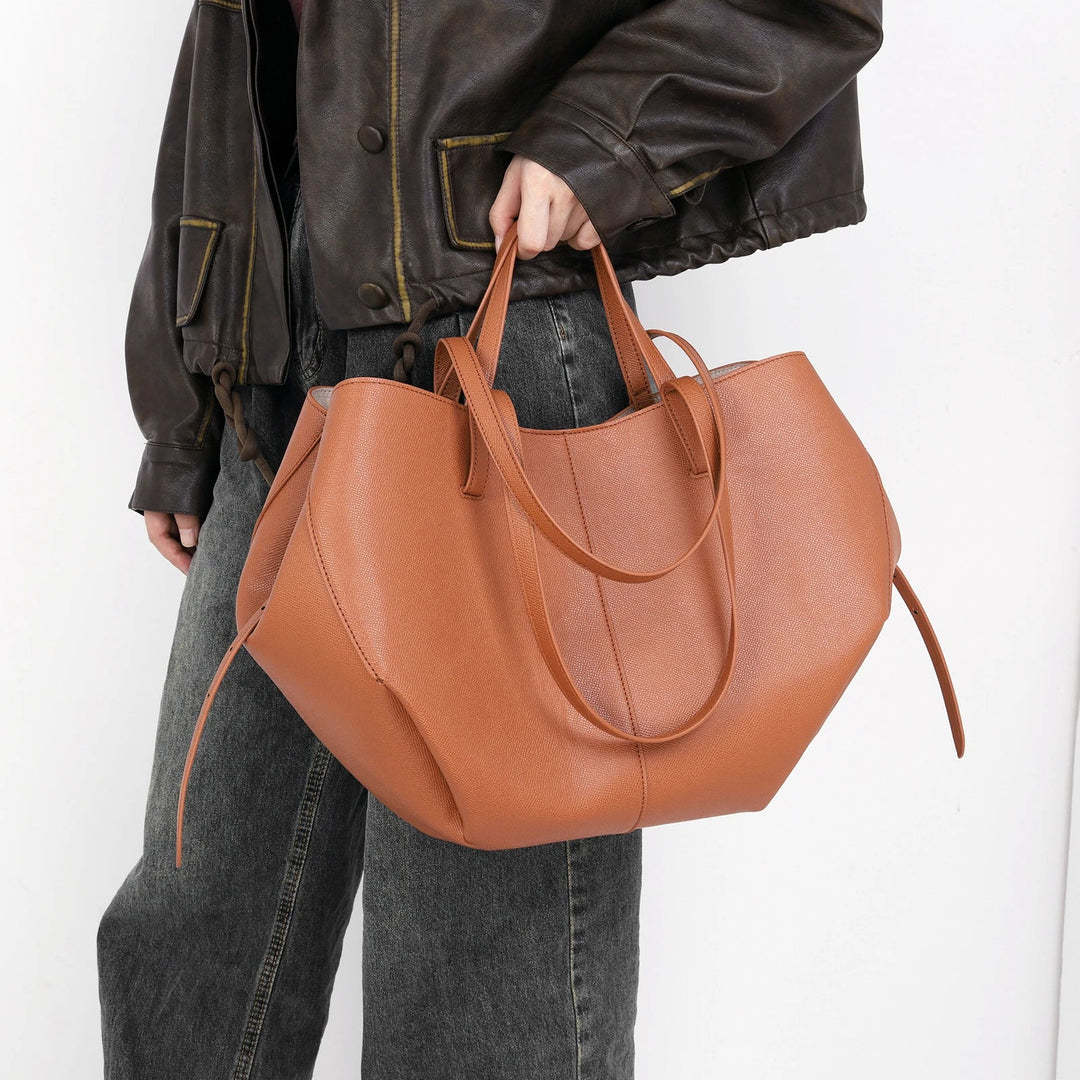 Klassische Damentasche, modernes Design. Ein stilvolles und vielseitiges Accessoire für Frauen.
