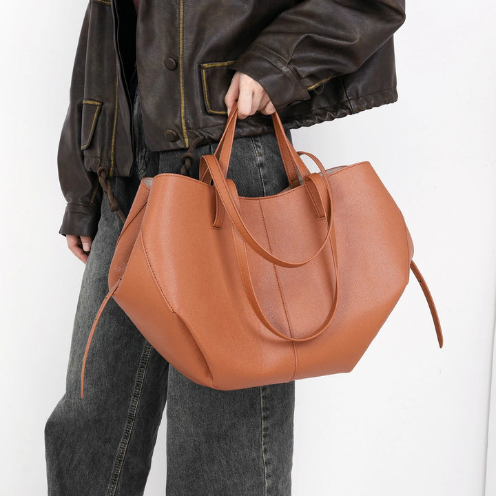Klassische Damentasche, modernes Design. Ein stilvolles und vielseitiges Accessoire für Frauen.