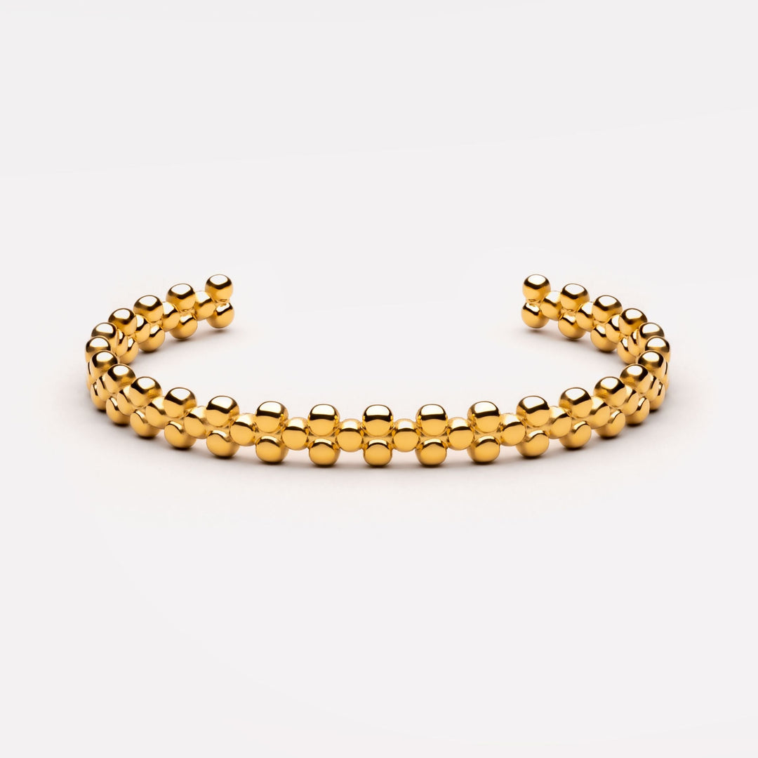 Verstellbarer goldener Damen Armreif mit Perlen-Design, wasserfest & elegant für jeden Anlass.