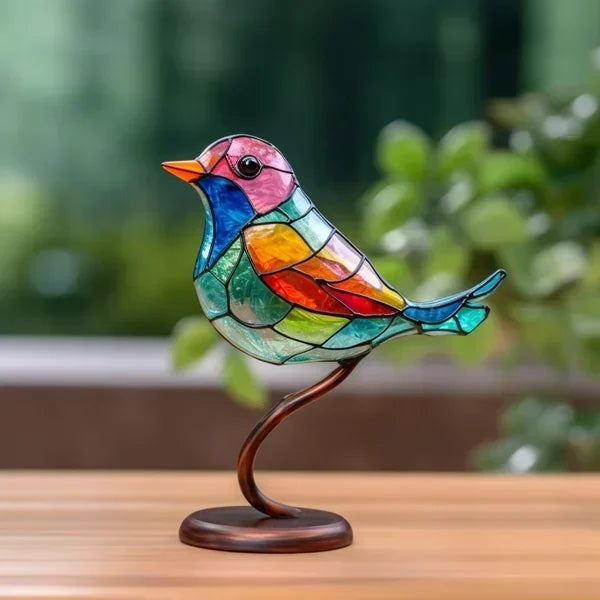 Handgefertigte luxuriöse Buntglas Vogelstatuette als farbige Dekoration für moderne Wohnkultur.