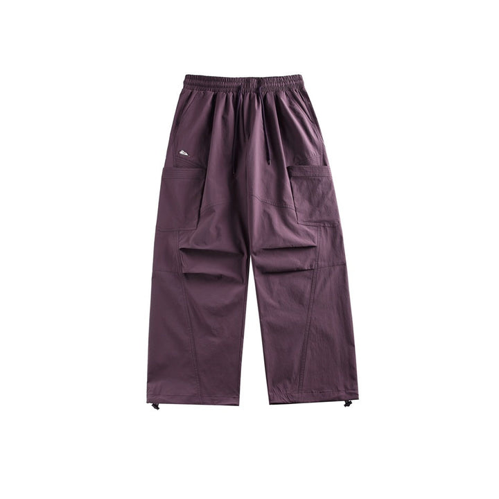 Komfortable Herren Fallschirmhose mit Loose Fit und Knöchelbündchen, perfekt für entspannten Freizeitstil.