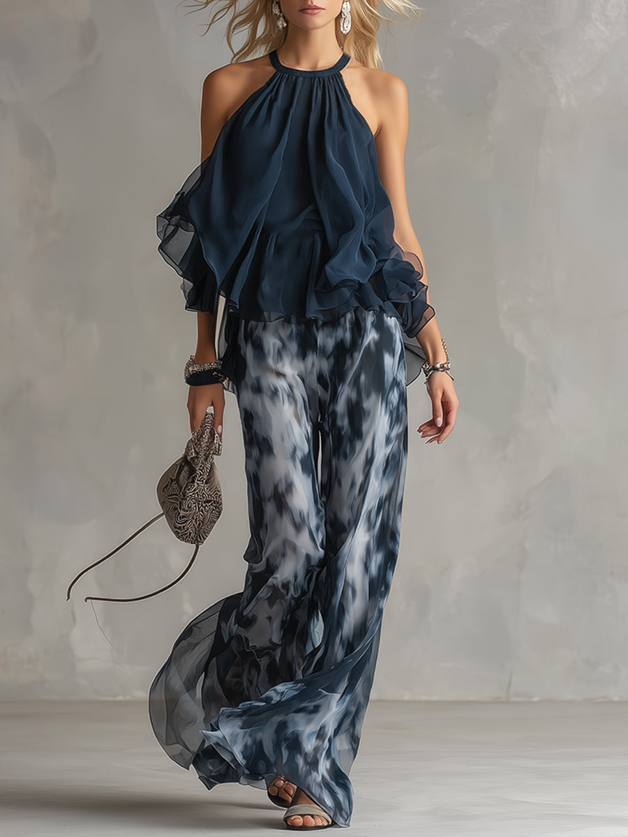 Damen elegantes zweiteiliges Set in Marineblau mit Rollkragenoberteil und weiter Hose für stilvollen Business Casual Look.