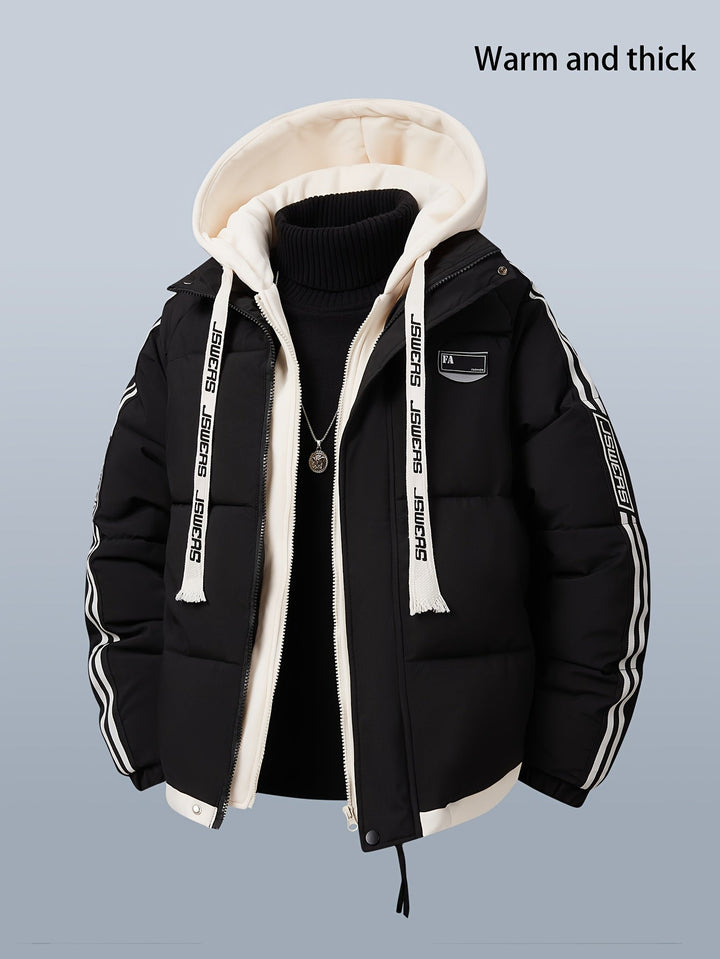 Warme Steppjacke für Herren mit Kapuze. Kontraststreifen betonen das sportliche Design der Winterjacke.
