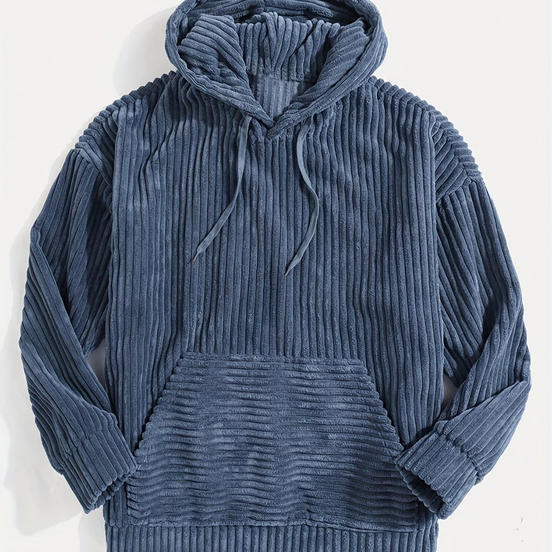 Nahaufnahme der Kapuze mit Kordelzug und des feinen Rippstricks beim Unisex Kapuzenpullover.