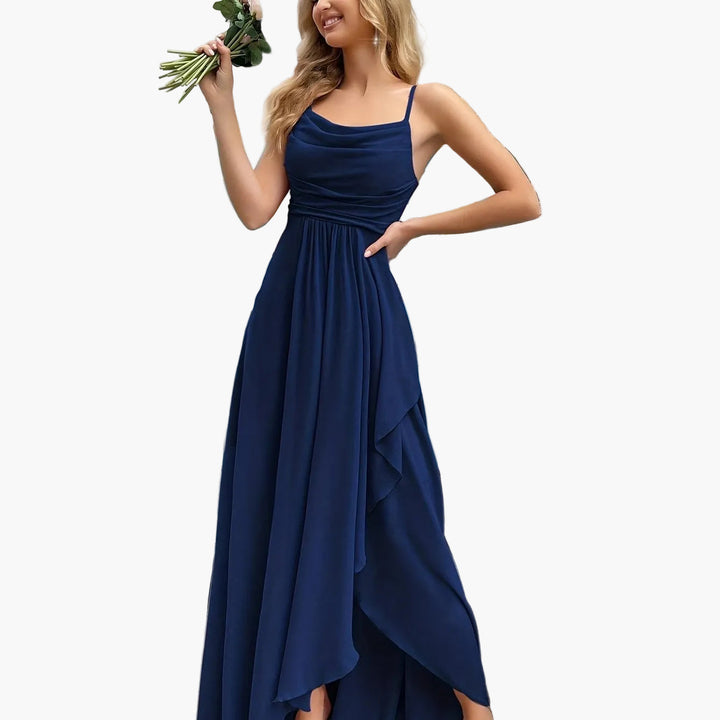 Elegantes Damen Ballkleid, lange Schnitt, Spaghettiträger, festlich.