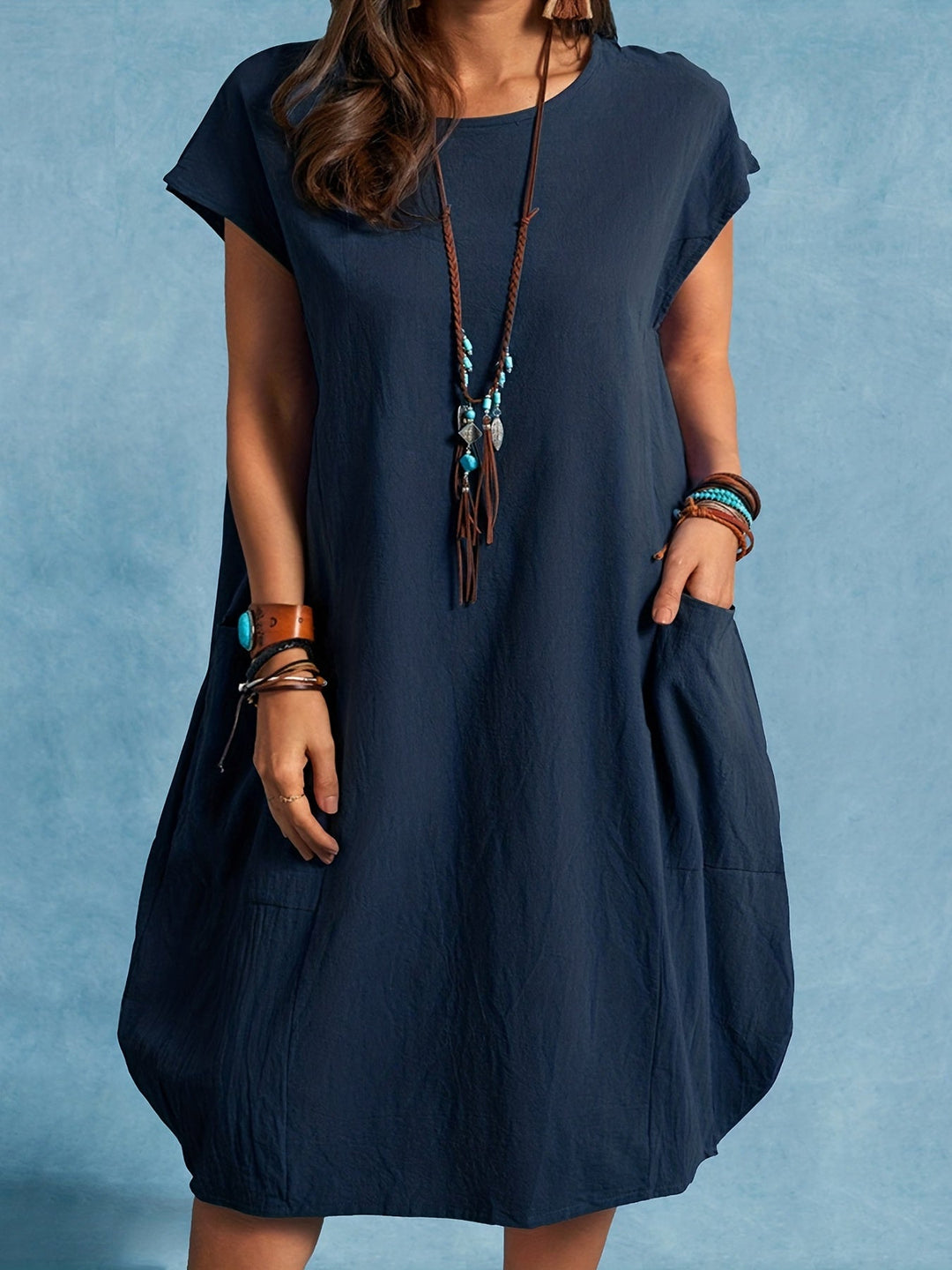 Damen Sommer Tunika Kleid im lässigen Boho Stil mit praktischen Taschen, perfekt für Alltag & Urlaub.