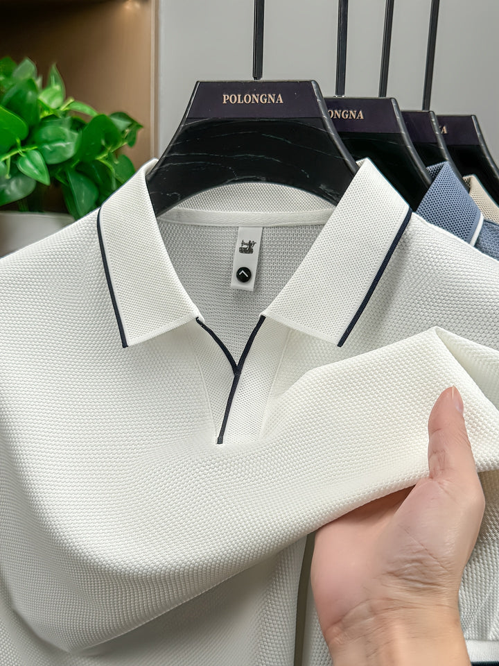 Vielseitiges Herren Polohemd Modern Fit, Kurzarm, minimalistisch, ideal für Business & entspannte Freizeit.