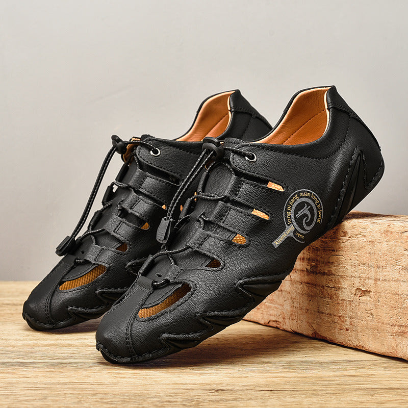Leichte, offene Herren Sandalen mit elastischen Riemen für eine perfekte Passform und Luftigkeit.