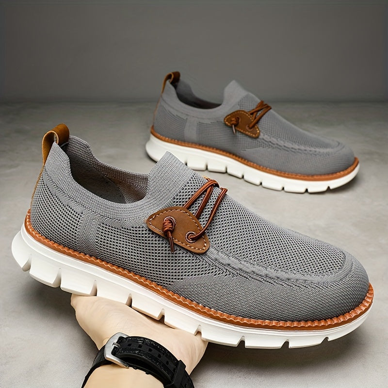 Rutschfeste Sohle der Herren Slip-On Sneaker, leicht & flexibel, für sicheren Halt im Alltag.