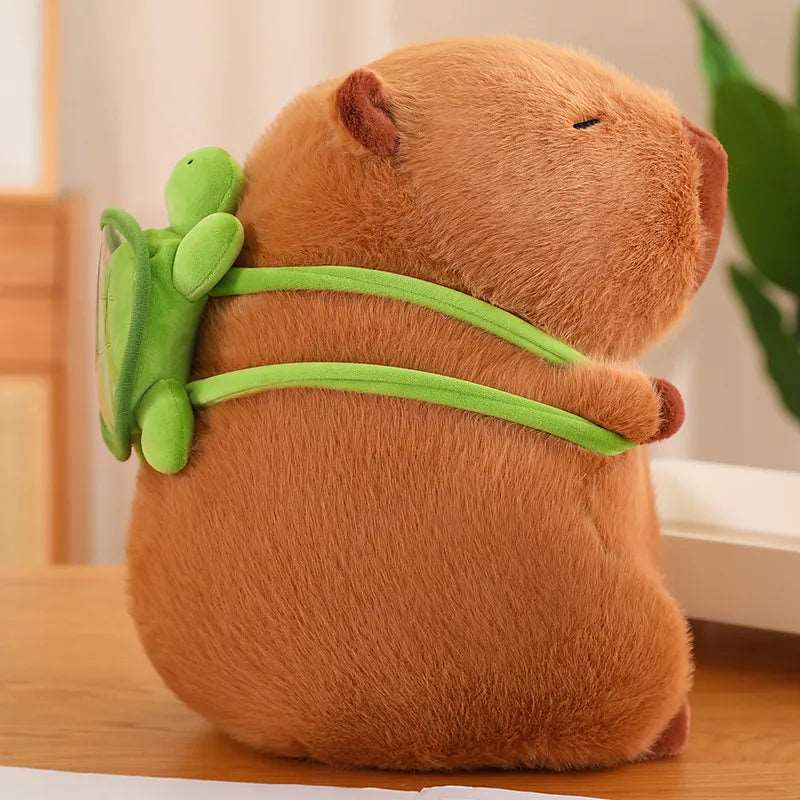 Capybara Kuscheltier, braun, mit Rucksack in Schildkrötenform. Weiches, niedliches Tierfreund-Geschenk für Sammler & Kinder.