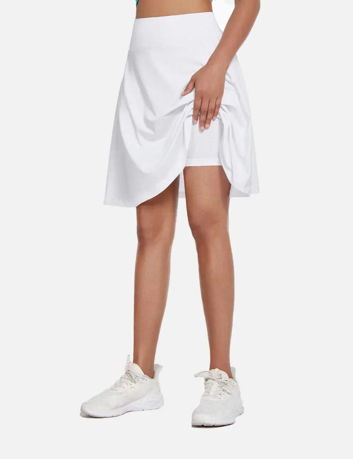 Damen Wanderskirt mit UPF50+ Schutz, hoher Bund, integrierte Shorts für maximalen Bewegungsfreiraum.