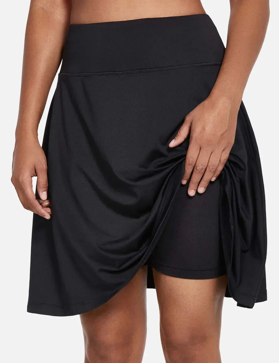 Leichter Damen Skort, UPF50+ Schutz, hoher Bund, integrierte Shorts, ideal für Outdoor-Aktivitäten.