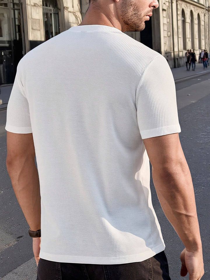 Herren Henley T-Shirt mit Knopfleiste, kurzer Arm, im angesagten Strick-Stil, casual für den Alltag.