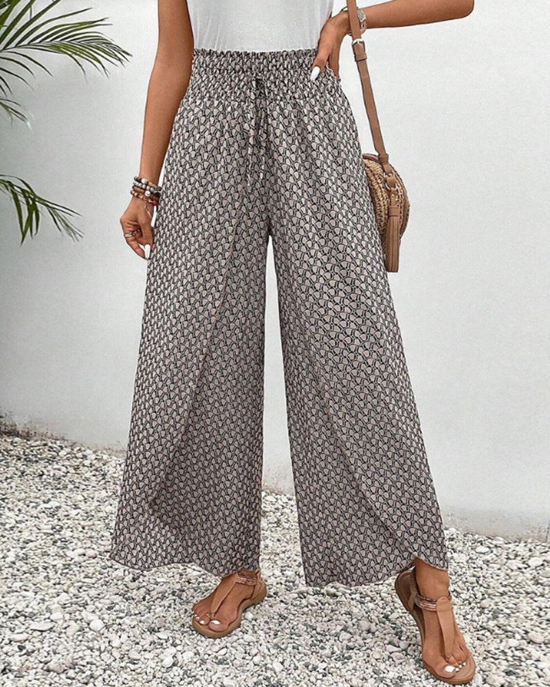 Schwarze elegante Damen Hose mit weitem Bein & hohem Bund für Business-Looks.