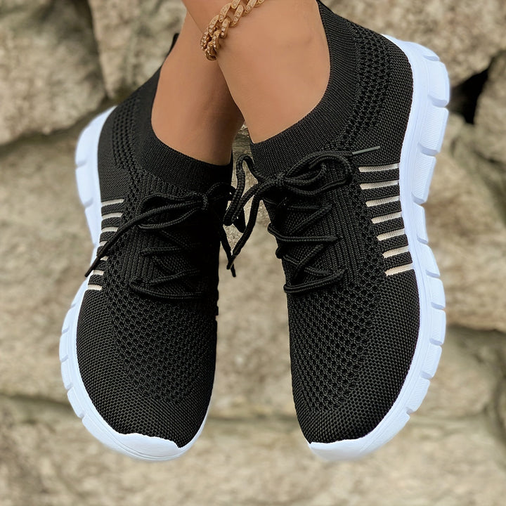 Komfortable Damen Sneaker Tamara für Spaziergänge und Freizeit. Ultraleichte Alltagsschuhe für Frauen.
