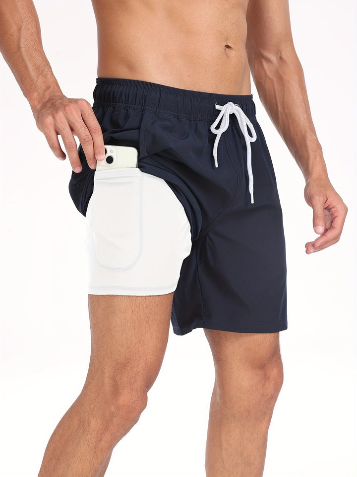 Hochwertige Herren Strandshorts Jonas, schnelltrocknend und mit einer integrierten Handytasche.