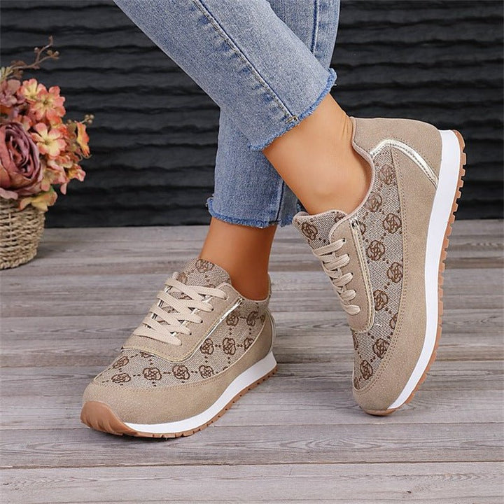 Elegante Damen Komfortschuhe, rutschfest und stützend. Stilvolle Freizeitschuhe für Herbst und Alltag.