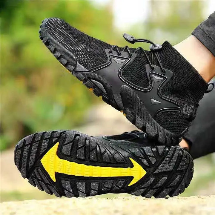Graue orthopädische Outdoorschuhe mit robustem Schnellverschluss, top für Bergwanderungen.