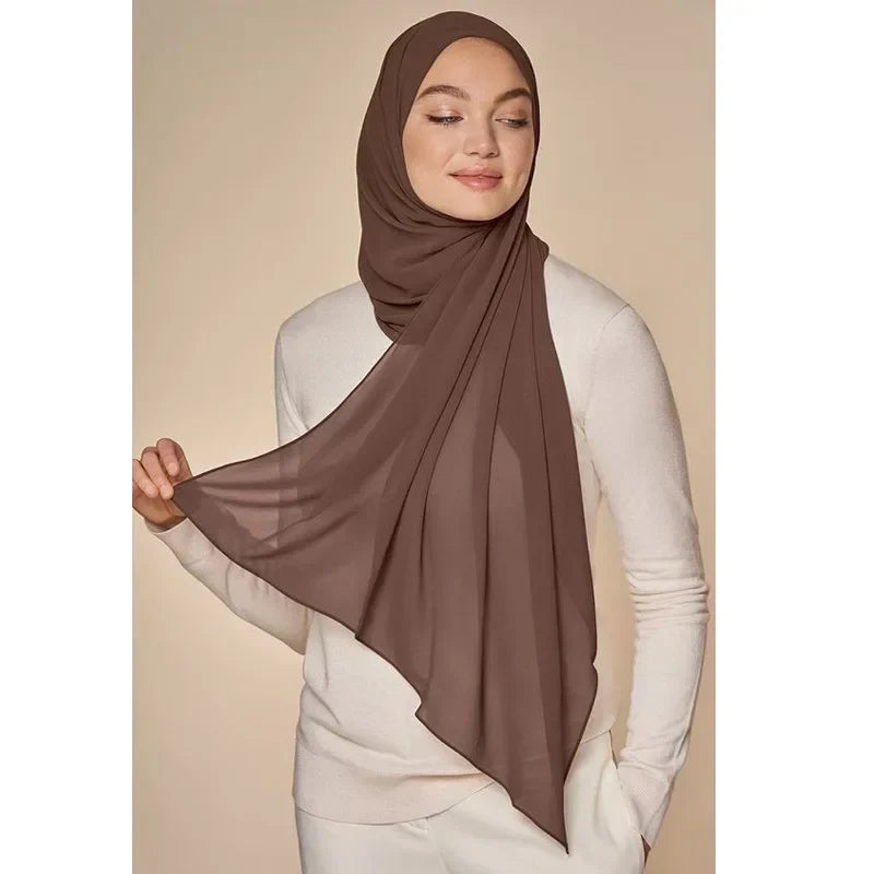 Damen Leilani Chiffon Hijab Schal, leicht und elegant. Ein vielseitiges Mode-Accessoire für jeden Anlass.