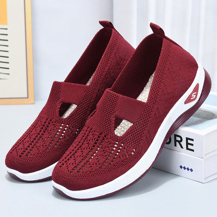 Orthopädische Damen Slip-On Sneaker für Komfort & Halt, ideal als Alltagsschuhe.