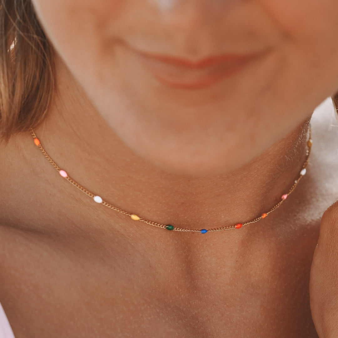 Goldener Damen Aloha Choker, wasserfest & verstellbar. Bunte Sommerhalskette aus Edelstahl, hypoallergen.