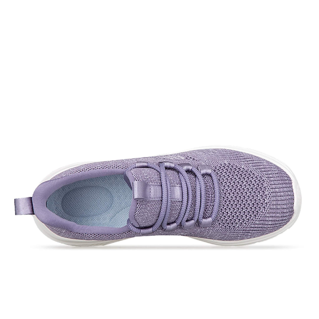 Atmungsaktive Damen Sneaker in Lila. Bequemer Leichtschuh mit rutschfester Sohle und elastischer Schnürung. Ideal für Sport.