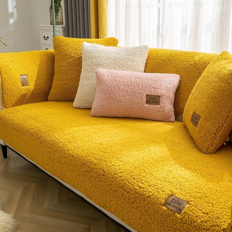 Moderner Sofabezug für Ihr Wohnzimmer. Verwandelt Sofa in Blickfang, bietet Schutz & Gemütlichkeit.
