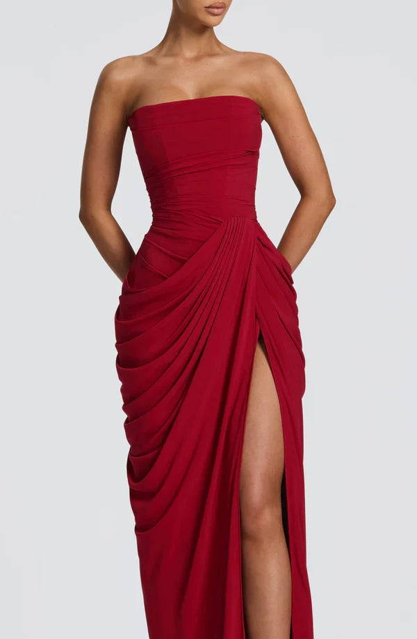 Festliches trägerloses Korsett Maxikleid, mit eleganter Schnürung, ideal für besondere Anlässe.
