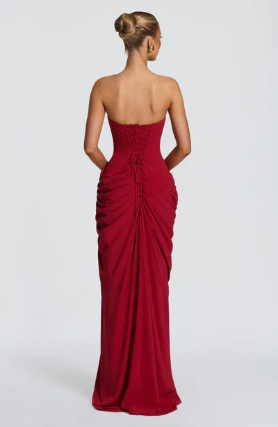 Figurbetontes Damen-Maxikleid, trägerlos im Korsett-Stil mit eleganter Schnürung.