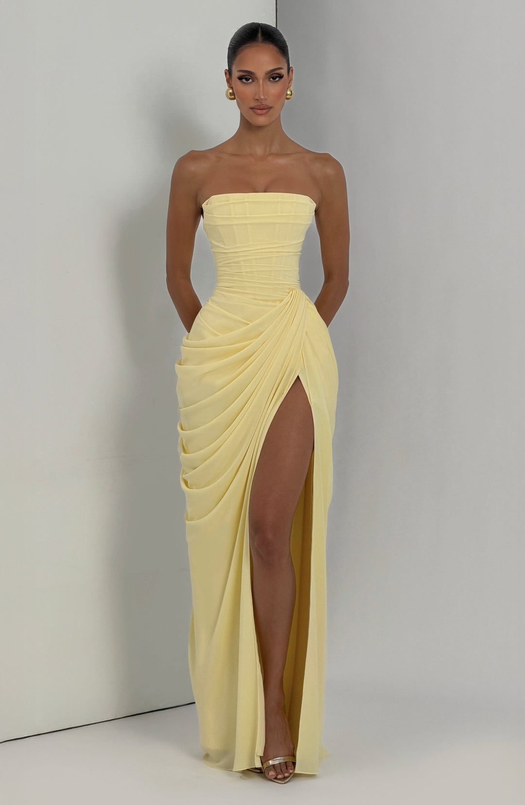 Festliches Damen-Partykleid, trägerloses Korsett Maxikleid mit Schnürung, figurbetont.
