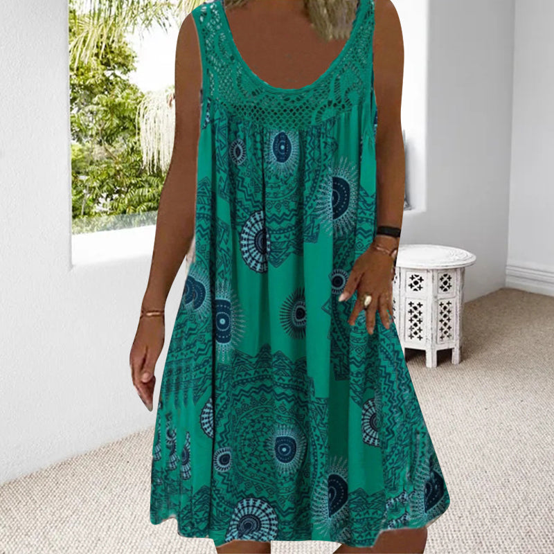 Modisches Damen-Sommerkleid für den Alltag. Ärmellos, bequem und ideal für warme Tage.
