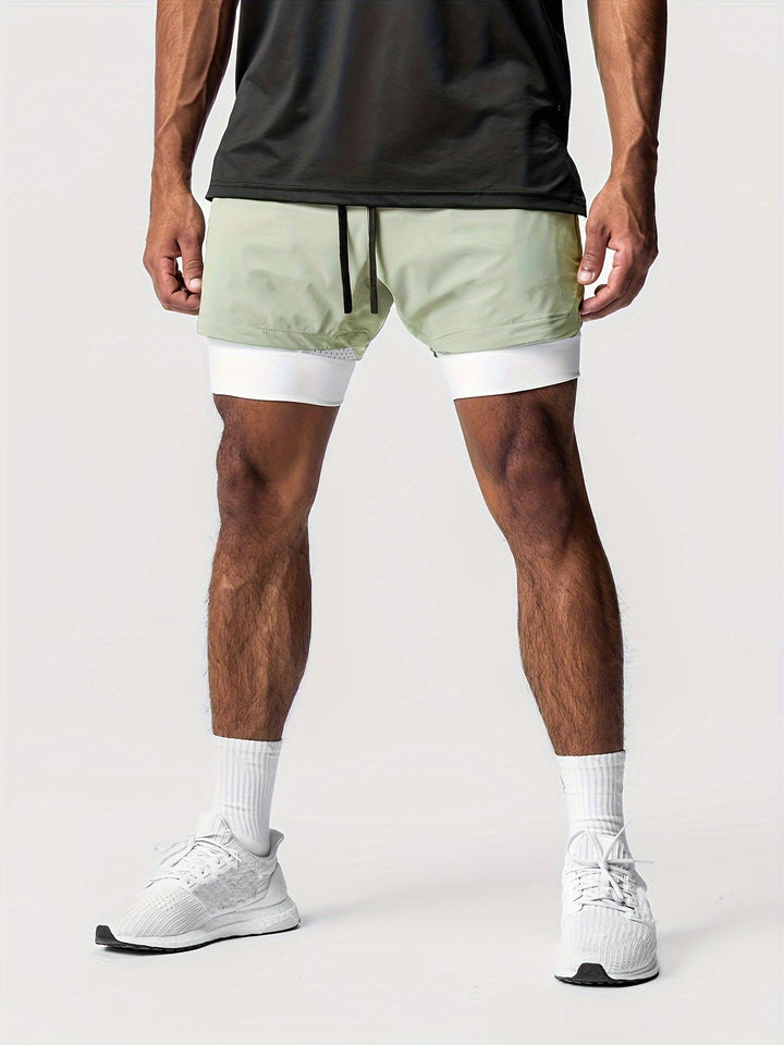 Herren 2-in-1 Performance Trainingsshorts für Fitness, Laufen & Sport.