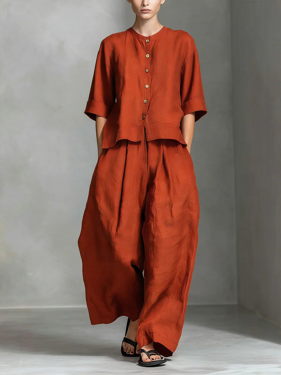 Eleganter Damen Zweiteiler: Locker sitzende Bluse & lange Hose Set. Bequemer Anzug für Freizeit & Reisen.