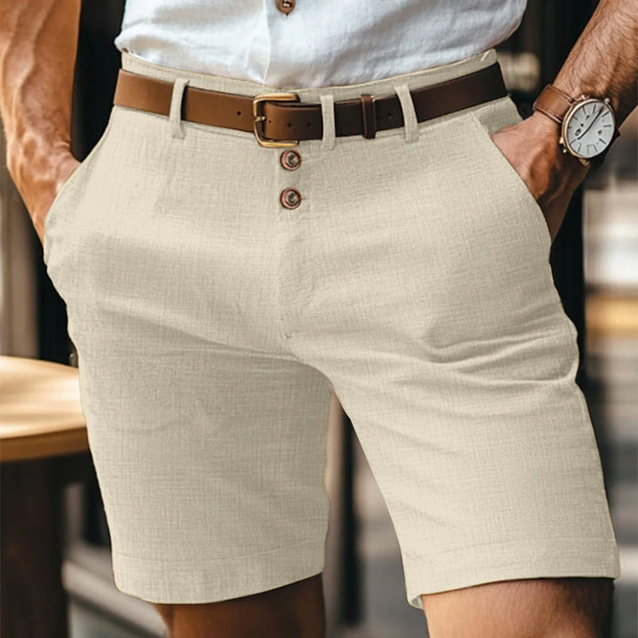 Bequeme Freizeit Shorts für Herren, mit Knopfleiste in Dunkelbraun, perfekt für lässige Sommerlooks.
